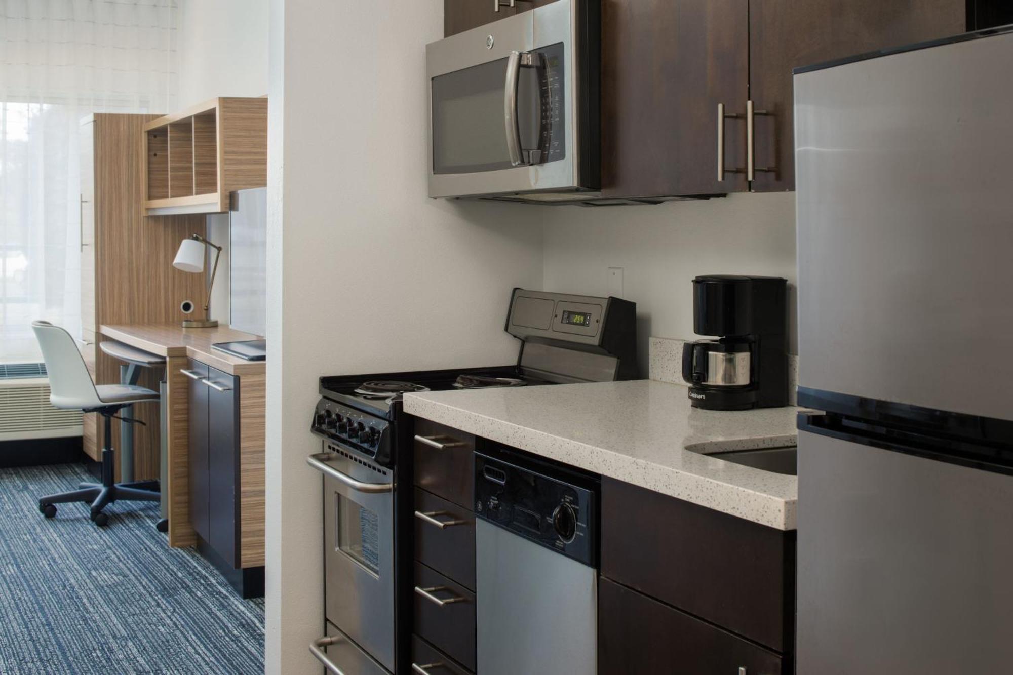 Towneplace Suites By Marriott Olympia Exterior photo
