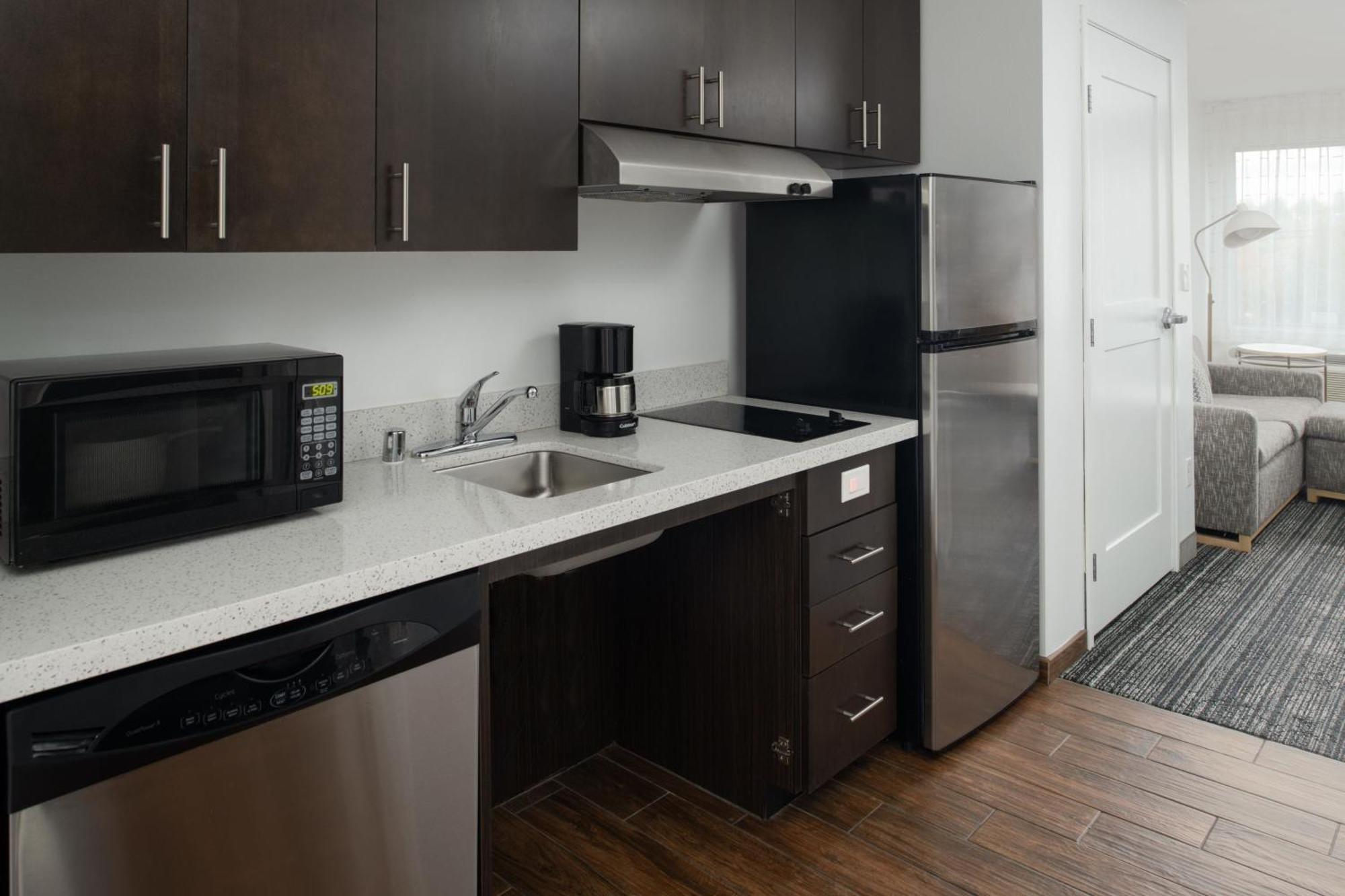 Towneplace Suites By Marriott Olympia Exterior photo